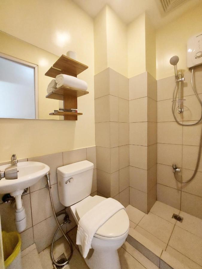 Airobedz Manila - A Value Hotel Dış mekan fotoğraf