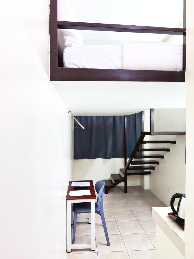 Airobedz Manila - A Value Hotel Dış mekan fotoğraf