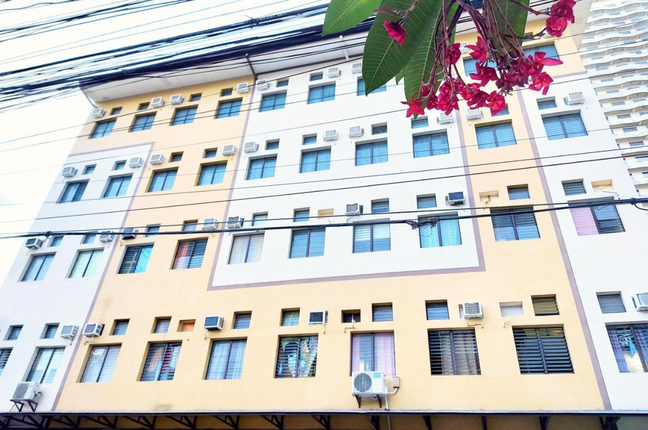 Airobedz Manila - Near Taft Avenue Otel Dış mekan fotoğraf