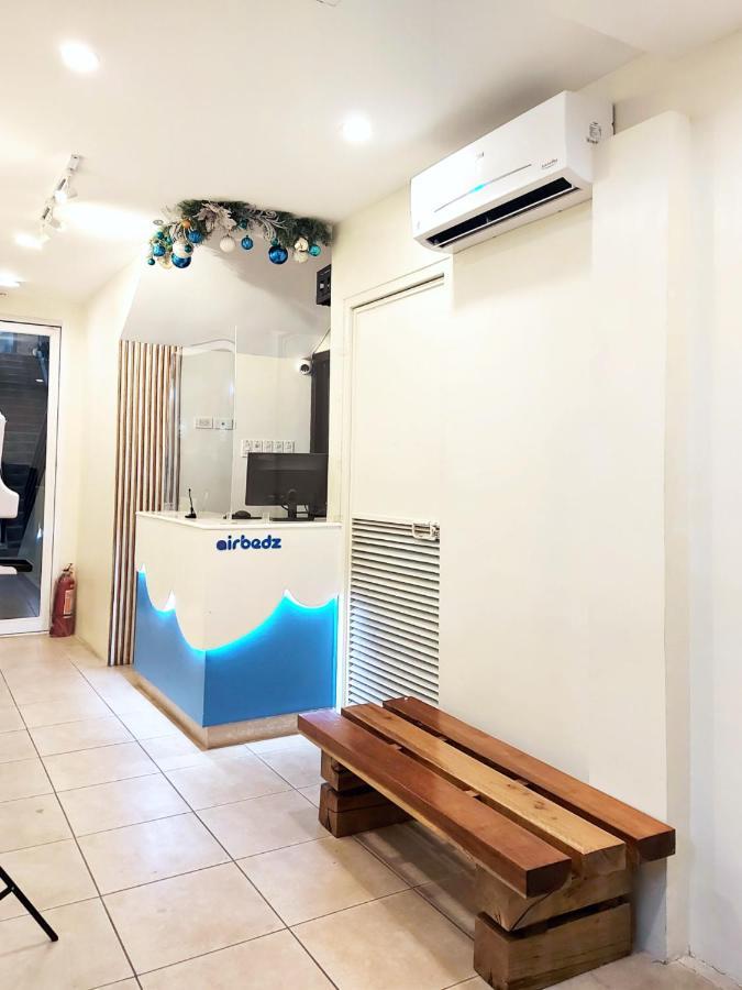 Airobedz Manila - A Value Hotel Dış mekan fotoğraf