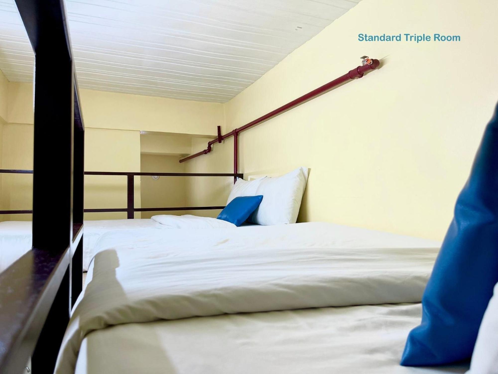 Airobedz Manila - A Value Hotel Dış mekan fotoğraf